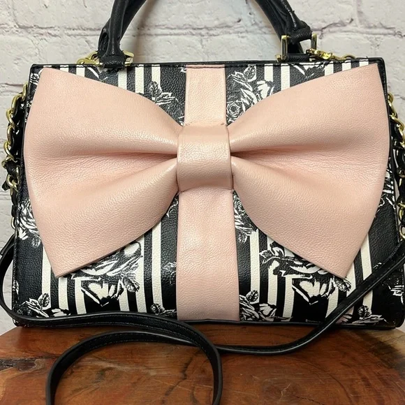 Betsey Johnson Black and Pink Bow Bag - Picture 3 of 15